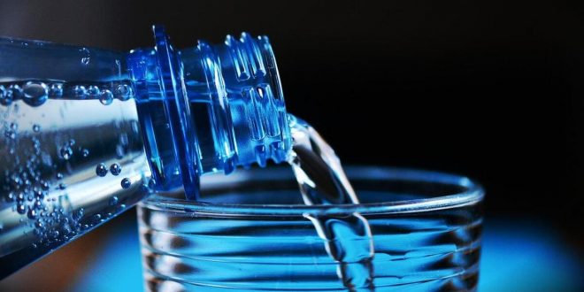 Cara Membuat Kerajinan dari Botol Aqua Bekas