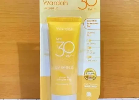 Apakah Sunscreen Wardah SPF 30 Mengandung Vitamin C
