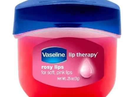 Manfaat Dan Kegunaan Vaseline Lip Therapy Rosy Lips