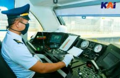 Jelaskan manfaat dari teknik formalisasi tersebut