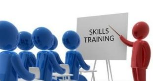 Mengapa Penting bagi Ahli SDM untuk Membedakan Biaya Tetap dan Biaya Variabel dalam Menghitung ROI Program Pelatihan