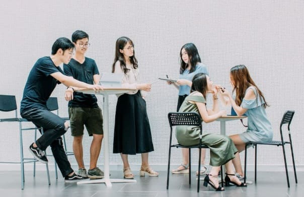 Peran mahasiswa dalam mendorong dan mendukung budaya berbagi ilmu pengetahuan secara bebas